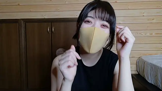 Snapshot of minami_room chatting on 07.01.26 minami room online show from 07.01.26