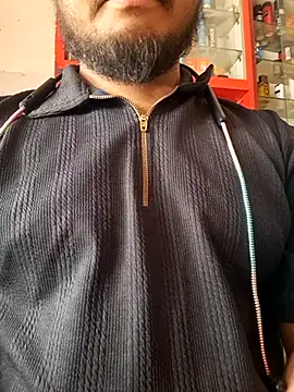 RaiStarrrr0-9 online show from 02.03.26