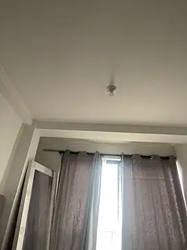 Violett hott  online show from 05.26.26