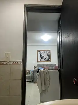 Violett hott  online show from 05.28.26
