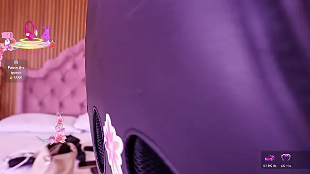 Violett hott  online show from 06.20.26