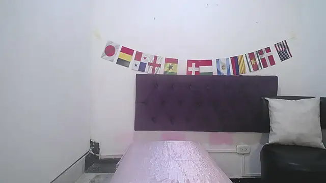 Little18Doll online show from 07.18.26