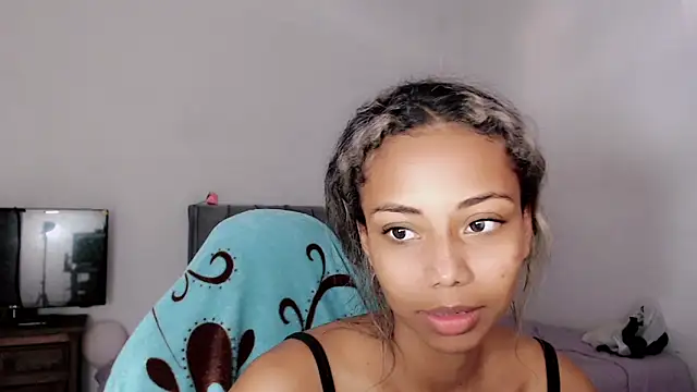 linda brown  online show from 05.07.26