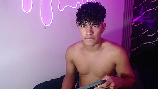 jamescurly00 online show from 02.15.26