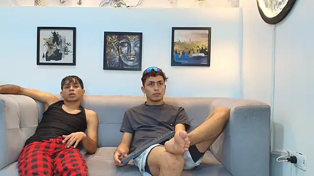 Snapshot of AVENGER_BOYS2026 chatting on 01.11.26 AVENGER BOYS2026 online show from 01.11.26