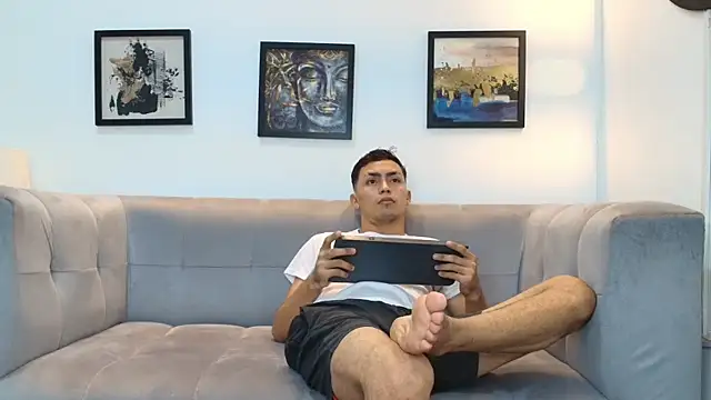 Snapshot of AVENGER_BOYS2026 chatting on 01.18.26 AVENGER BOYS2026 online show from 01.18.26