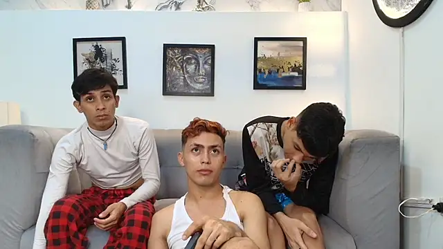 Snapshot of AVENGER_BOYS2026 chatting on 02.11.26 AVENGER BOYS2026 online show from 02.11.26