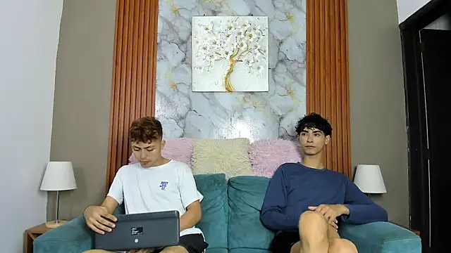 AVENGER BOYS2026 online show from 04.22.26