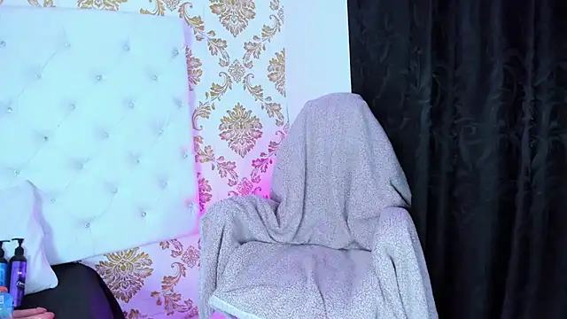 Snapshot of pinky__bunny chatting on 07.01.26 pinky bunny online show from 07.01.26