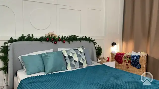 Snapshot of Adele_Shy_ chatting on 01.08.26 Adele Shy online show from 01.08.26