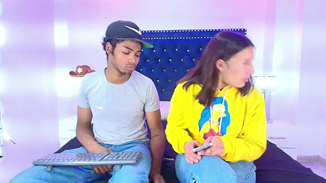 Cristal and luke online show from 04.22.26