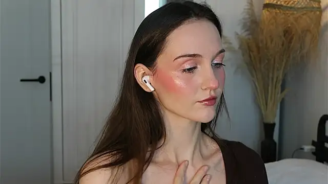 Lilyblush online show from 01.18.26