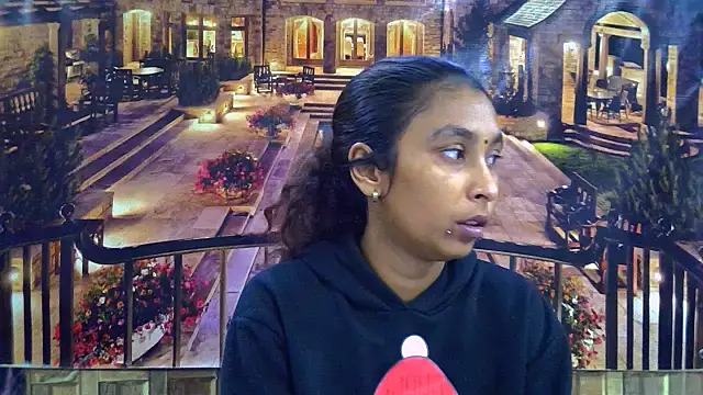IndianSexyButt online show from 04.28.26