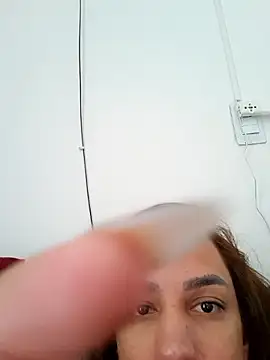 Snapshot of ofjuliaa chatting on 01.15.26 ofjuliaa online show from 01.15.26