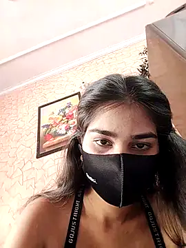 Snapshot of babydoll7172 chatting on 02.01.26 babydoll7172 online show from 02.01.26