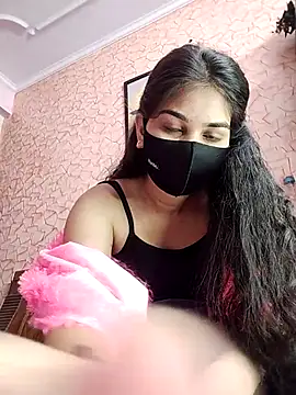 Snapshot of babydoll7172 chatting on 02.03.26 babydoll7172 online show from 02.03.26