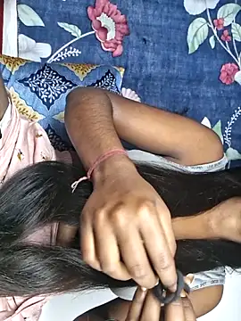 Snapshot of Royal-girl78 chatting on 02.02.26 Royal-girl78 online show from 02.02.26