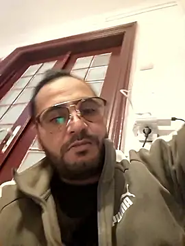 julian-112 online show from 01.10.26