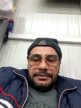 julian-112 online show from 02.27.26