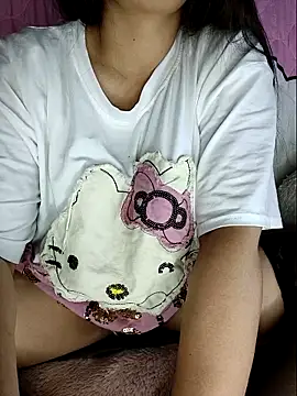 Snapshot of linhha23 chatting on 01.19.26 linhha23 online show from 01.19.26