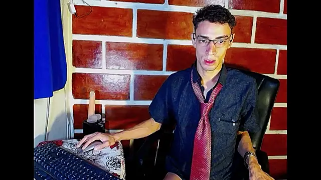 Snapshot of thomson_maxxi chatting on 01.13.26 thomson maxxi online show from 01.13.26