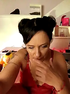 Lunnaluxcam online show from 03.21.26