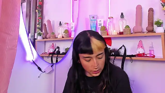 MeowMota  online show from 04.24.26
