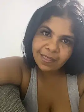 Snapshot of QueenLatinaMistress chatting on 04.09.26 QueenLatinaMistress online show from 04.09.26
