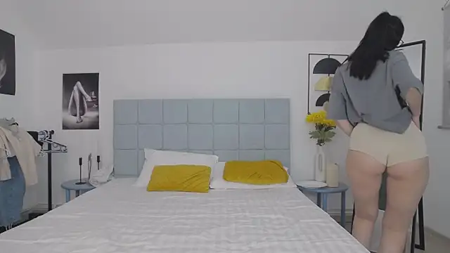 Snapshot of AmayaDominique chatting on 01.14.26 AmayaDominique online show from 01.14.26