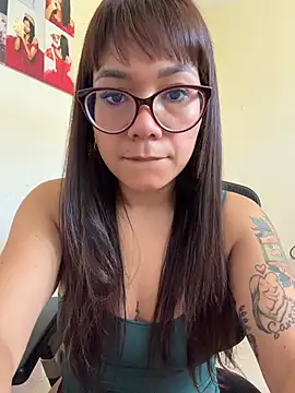 AlinayAlesso online show from 01.08.26