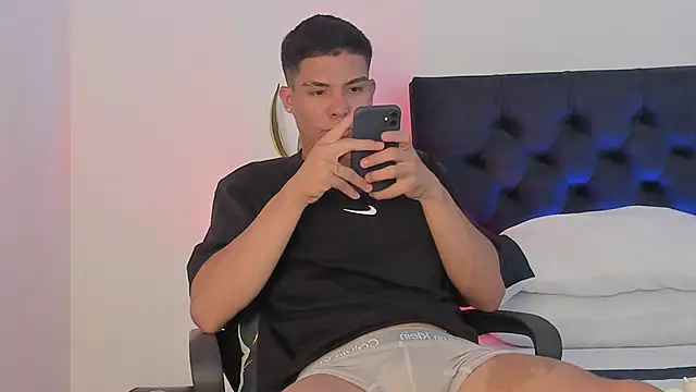 Marcus Moreno online show from 03.21.26