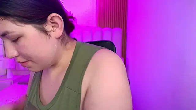 Snapshot of azul_veraa chatting on 02.02.26 azul veraa online show from 02.02.26