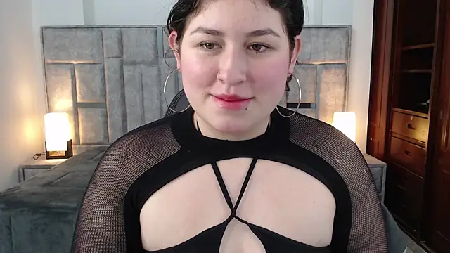 Snapshot of azul_veraa chatting on 05.19.26 azul veraa online show from 05.19.26