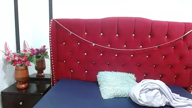 Snapshot of sofiaspring chatting on 05.10.26 sofiaspring online show from 05.10.26