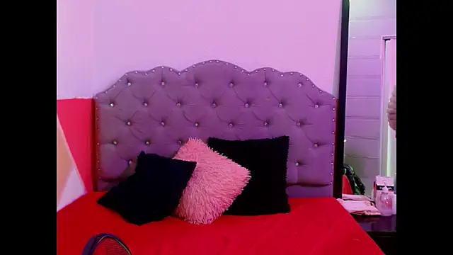 Snapshot of sofiaspring chatting on 08.01.26 sofiaspring online show from 08.01.26