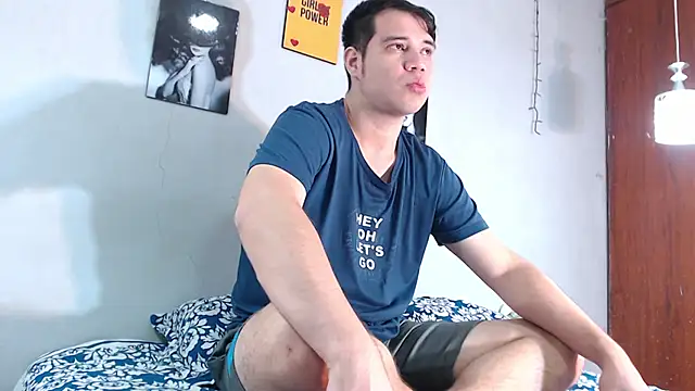 Snapshot of queen_night19 chatting on 02.03.26 queen night19 online show from 02.03.26