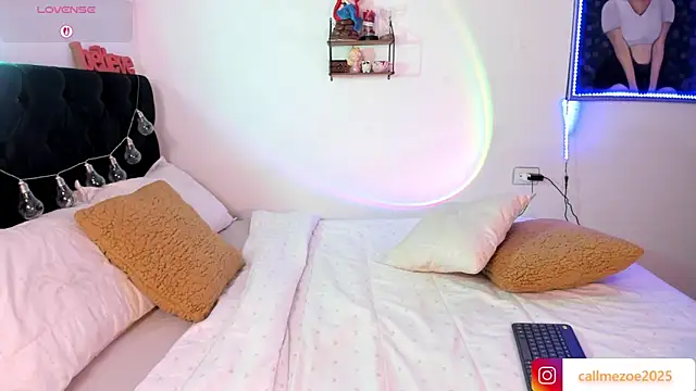 zoe siren online show from 02.12.26