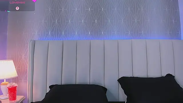 Miia montero  online show from 02.02.26