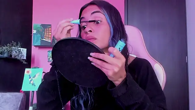 azula lillet online show from 02.25.26