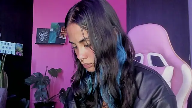 azula lillet online show from 04.25.26