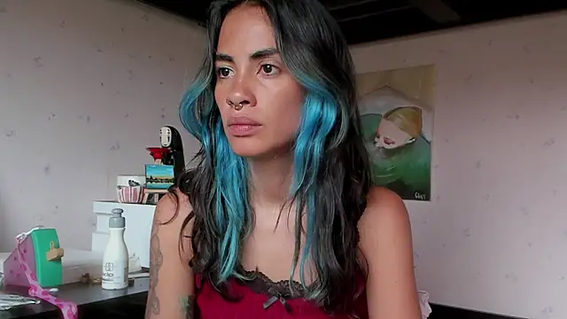 Snapshot of azula_lillet chatting on 07.03.26 azula lillet online show from 07.03.26