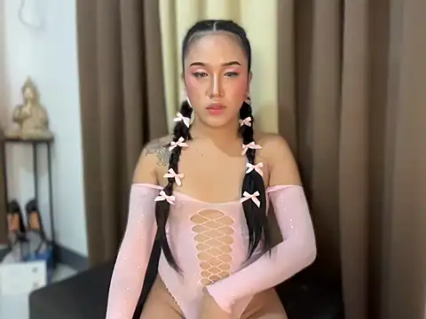 savanna pleasure online show from 03.15.26