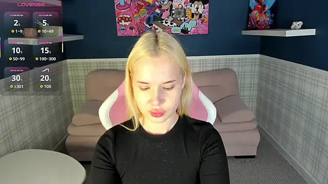 Snapshot of NicoletaCooper chatting on 01.18.26 NicoletaCooper online show from 01.18.26