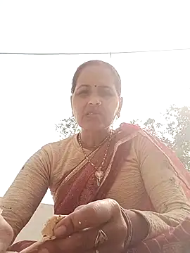 Snapshot of Hasmi_hot09 chatting on 02.01.26 Hasmi hot09 online show from 02.01.26