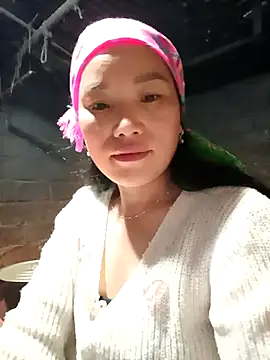 Snapshot of yu--yo chatting on 02.12.26 yu--yo online show from 02.12.26