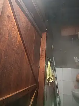 Snapshot of yu--yo chatting on 03.12.26 yu--yo online show from 03.12.26