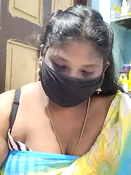 Snapshot of divyasree1431 chatting on 06.26.26 divyasree1431 online show from 06.26.26