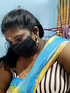 Snapshot of divyasree1431 chatting on 07.05.26 divyasree1431 online show from 07.05.26