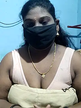 Snapshot of divyasree1431 chatting on 07.28.26 divyasree1431 online show from 07.28.26