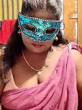 Snapshot of divyasree1431 chatting on 08.01.26 divyasree1431 online show from 08.01.26
